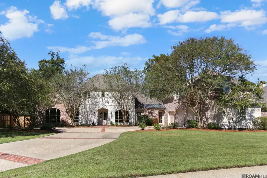 837 Myrtle View Dr, Baton Rouge, LA 70810 - Image #2