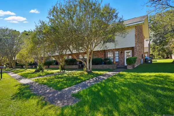 17065 Wax Rd #H, Greenwell Springs, LA 70739