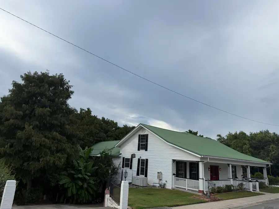 58416 Bayou Rd, Plaquemine, LA 70764 - Image #2