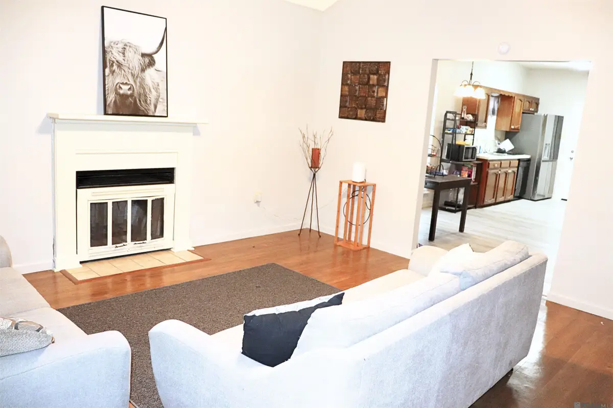 9414 Pecan Tree Dr, Baton Rouge, LA 70816 - Image #1