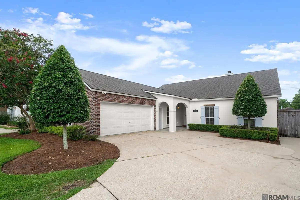 18532 Garden Oaks Dr, Baton Rouge, LA 70817 - Image #1