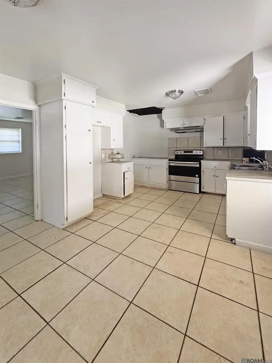 2569 78th Ave, Baton Rouge, LA 70807 - Image #2