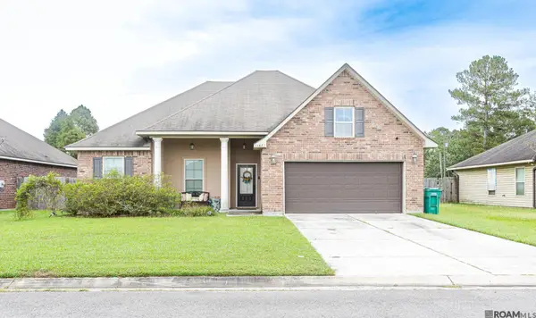 25672 Buffwood St, Denham Springs, LA 70726
