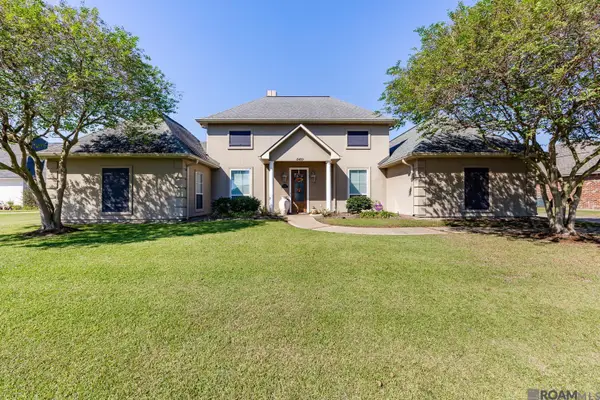 6419 Pelican Crossing Dr, Gonzales, LA 70737