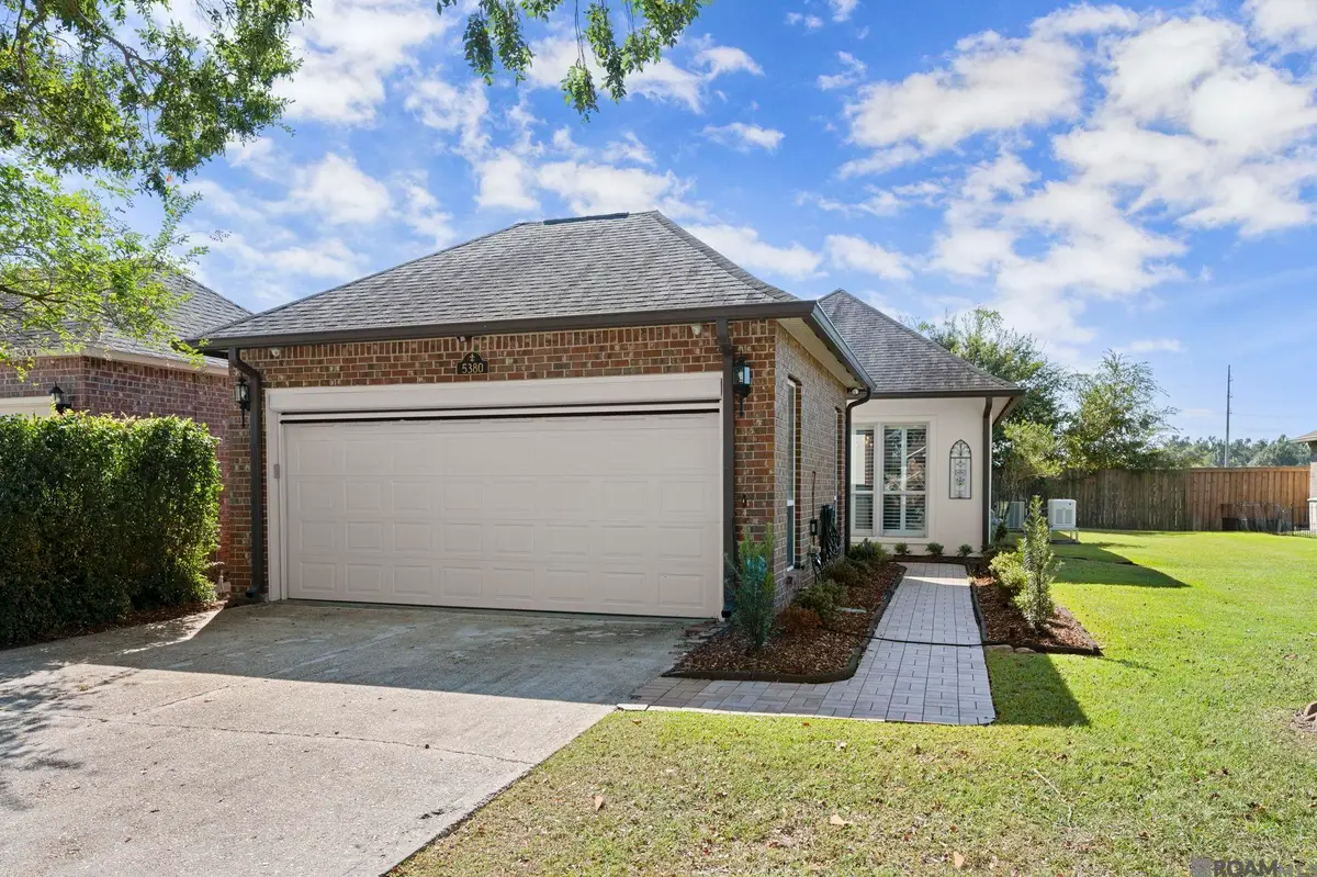 5380 Courtyard Dr, Gonzales, LA 70737 - Image #1