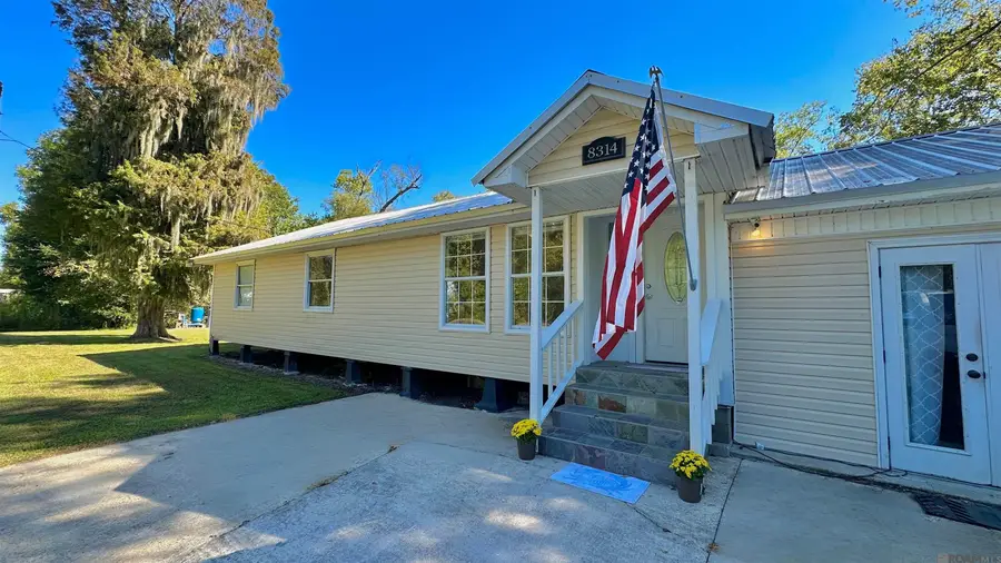 8314 Phillips Rd, Saint Amant, LA 70774 - Image #3