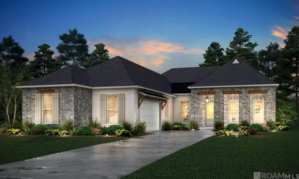 10124 Sanctuary Oaks Dr, Saint George, LA 70817