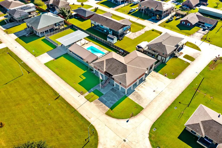 113 South Central Boulevard, Chauvin, LA 70344 - #2