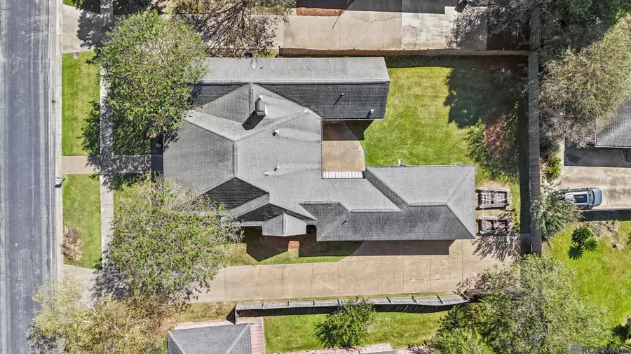 10136 Glen View Ave, Baton Rouge, LA 70809 - Image #3