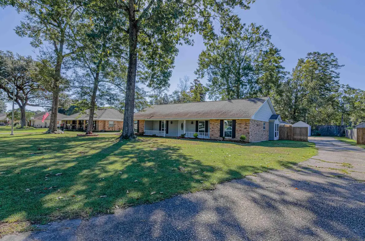 5707 Landmor Dr, Greenwell Springs, LA 70739 - Image #1