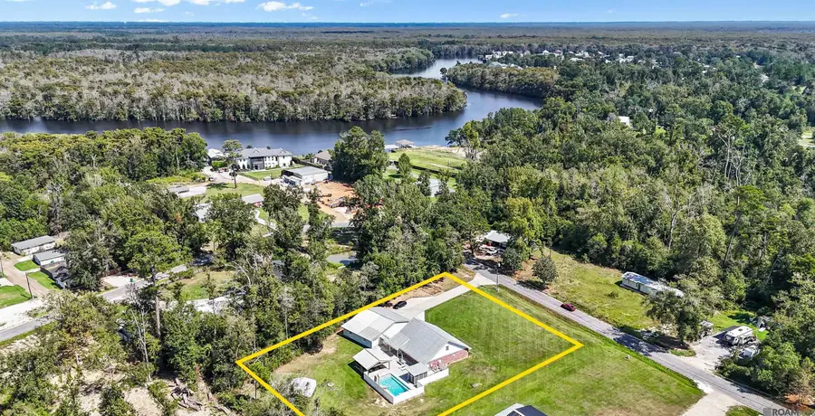 32885 Lower Rome Rd, Springfield, LA 70462 - Image #2