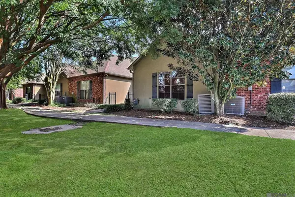 809 Summer Breeze Dr #1504, Baton Rouge, LA 70810