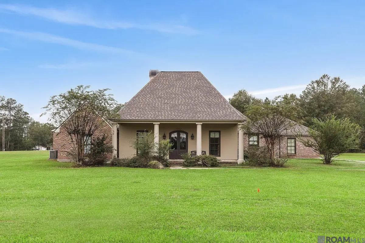 28927 Nottaway Dr, Livingston, LA 70754 - Image #1