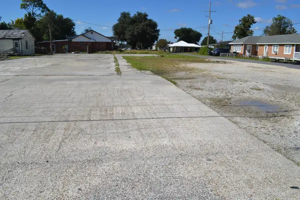 17854 West Main Street, Galliano, LA 70354