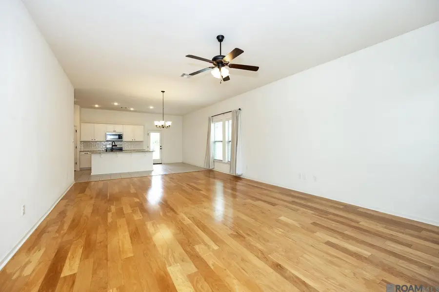 1072 Shadow Bluff Dr, Baton Rouge, LA 70820 - Image #3
