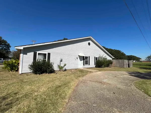 100 Wolfe Street, Thibodaux, LA 70301
