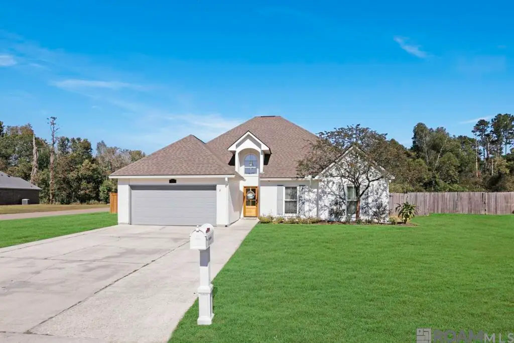 23839 Snowdon Ave, Denham Springs, LA 70726 - Image #1