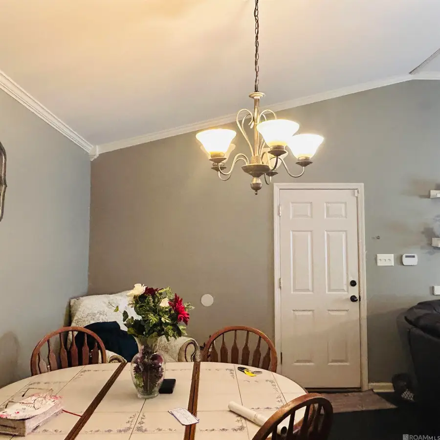 742 Hammond Manor Dr, Baton Rouge, LA 70816 - Image #3