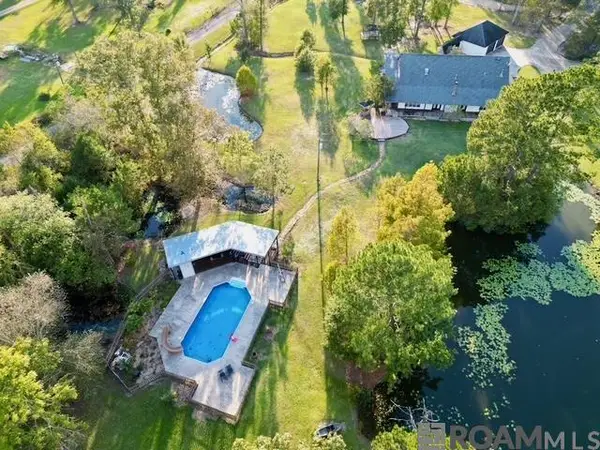 17820 Hwy 42, Livingston, LA 70754