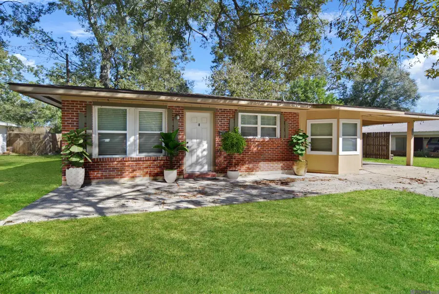 1224 Kline St, Denham Springs, LA 70726 - Image #2