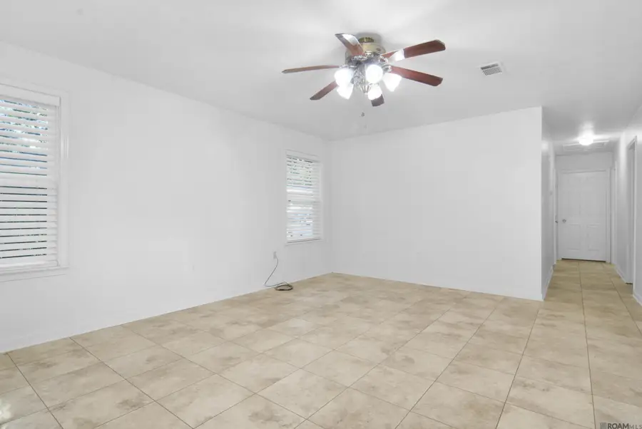 1224 Kline St, Denham Springs, LA 70726 - Image #3