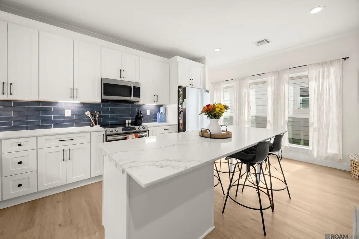 810 S Audubon Place Ave, Gonzales, LA 70737 - Image #1