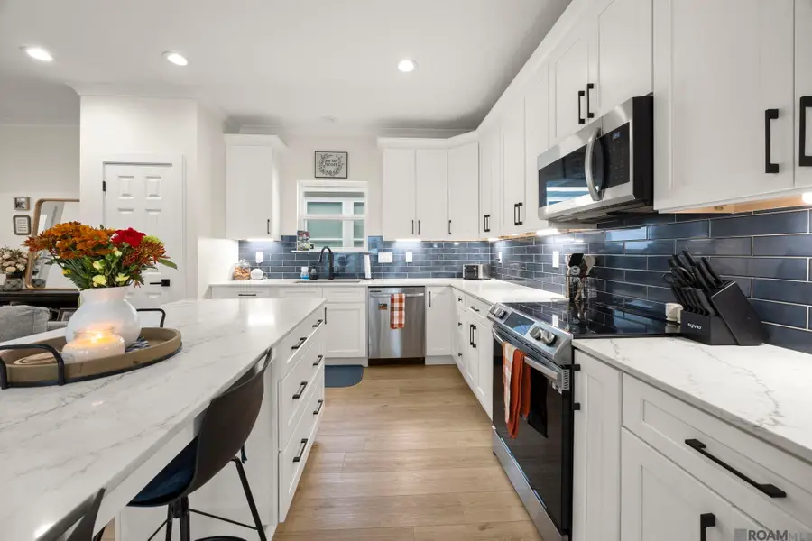 810 S Audubon Place Ave, Gonzales, LA 70737 - Image #3