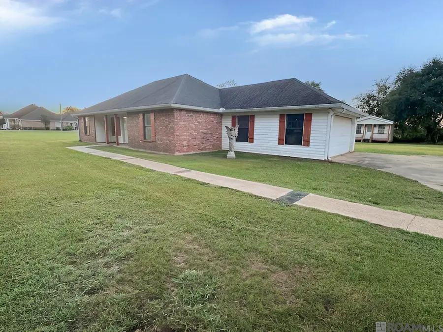168 Pecan Grove Rd, Simmesport, LA 71369 - Image #3