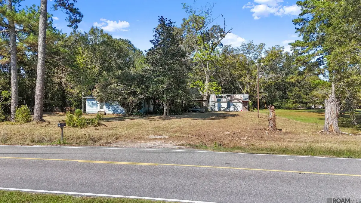 16011 Peairs Rd, Pride, LA 70770 - Image #1