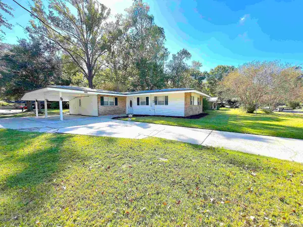 8032 Sholar Dr, Baton Rouge, LA 70809