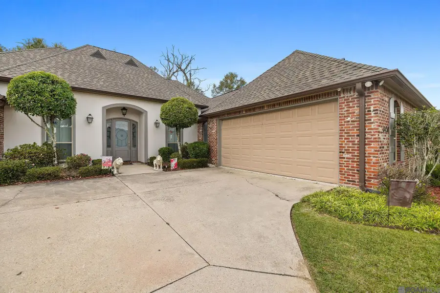 8139 Brennen Dr, Baton Rouge, LA 70818 - Image #2