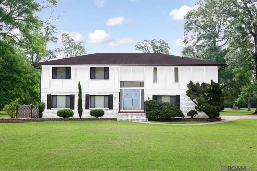 9242 Willow Creek, Greenwell Springs, LA 70739 - Image #2