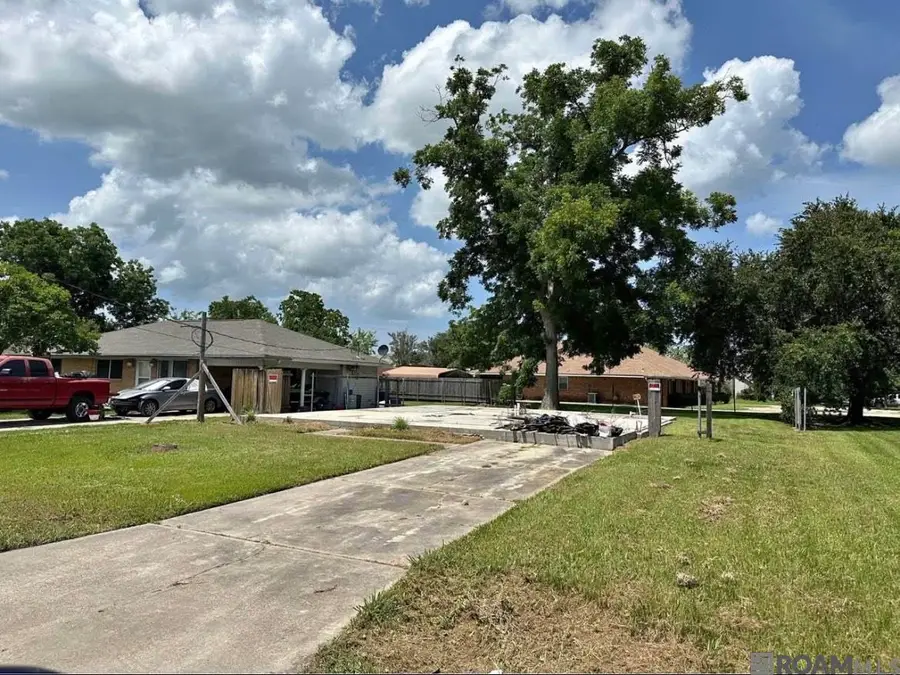 122 Mattie St, Laplace, LA 70068 - Image #2