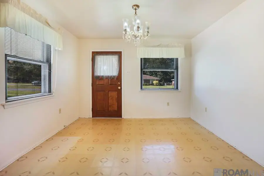 11444 St Lawrence Dr, Baton Rouge, LA 70811 - Image #2