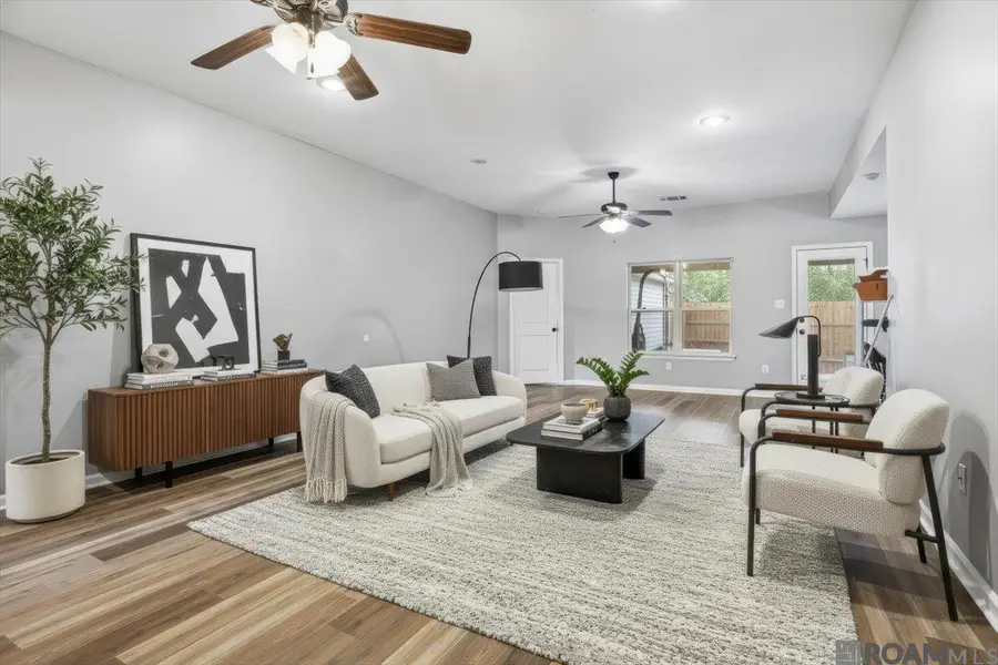 14148 Martinique Dr, Gonzales, LA 70737 - Image #2