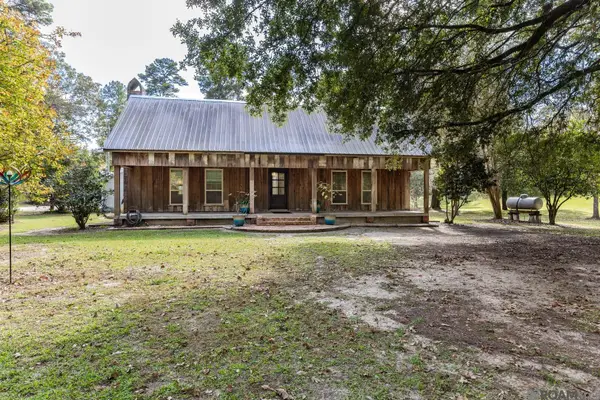 16714 Stoney Point Burch Rd, Pride, LA 70770