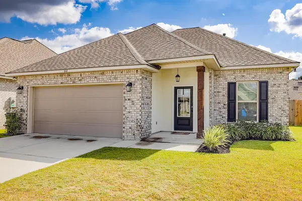 218 Sophie Dr, Houma, LA 70364