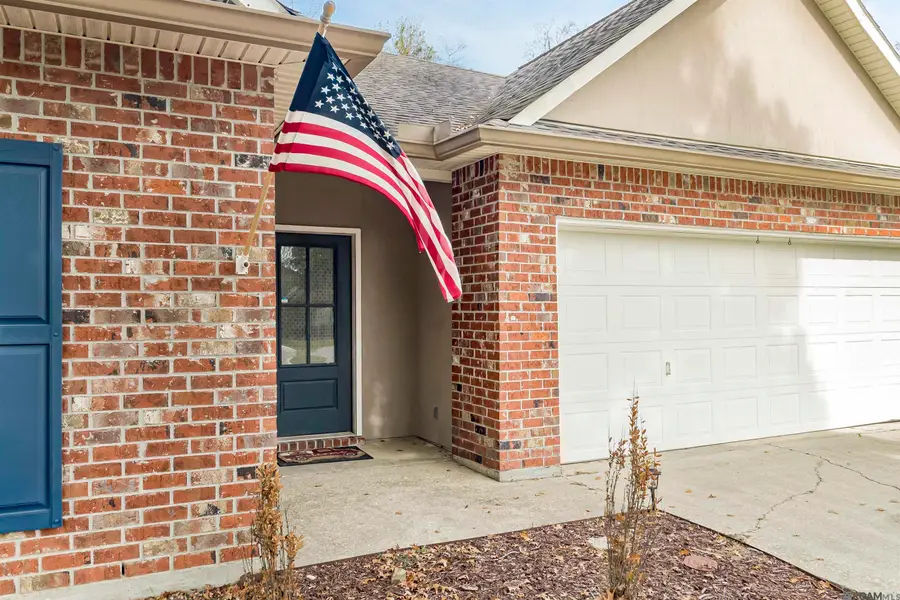 43420 N Great Oak Ct, Prairieville, LA 70769 - Image #2