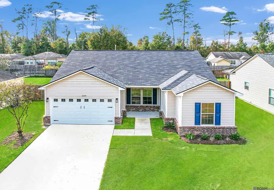 22795 Lafourche Ln, Denham Springs, LA 70726 - Image #2