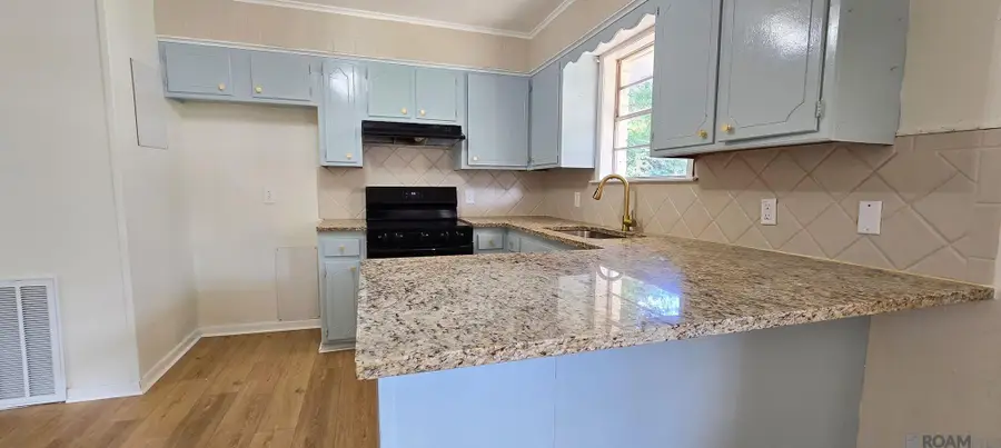 11130 Cypress Dale Ave, Baton Rouge, LA 70807 - Image #2
