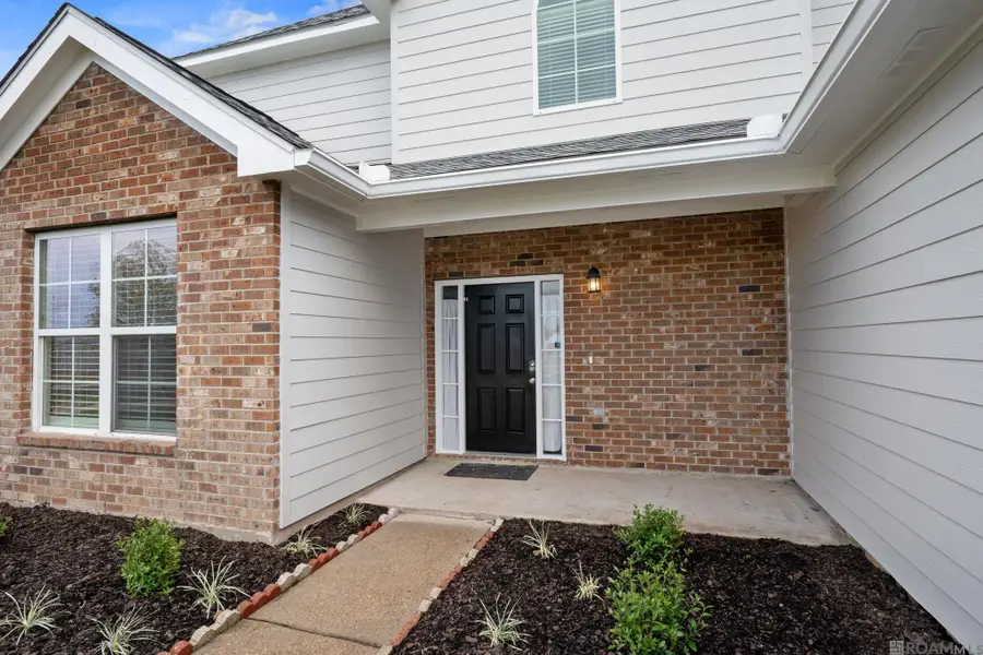 14462 Caribbean Dr, Gonzales, LA 70737 - Image #2