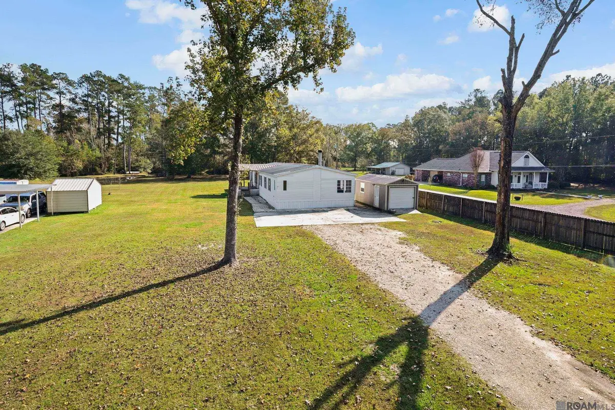 28660 Old Doyle Rd, Livingston, LA 70754 - Image #1