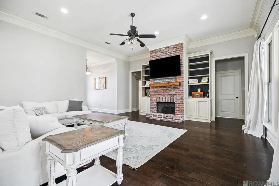 16357 Parker Place Dr, Prairieville, LA 70769 - Image #2