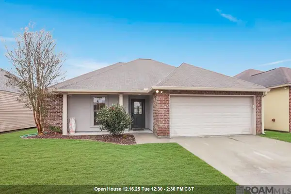 10739 Wrigley Field Ave, Denham Springs, LA 70726