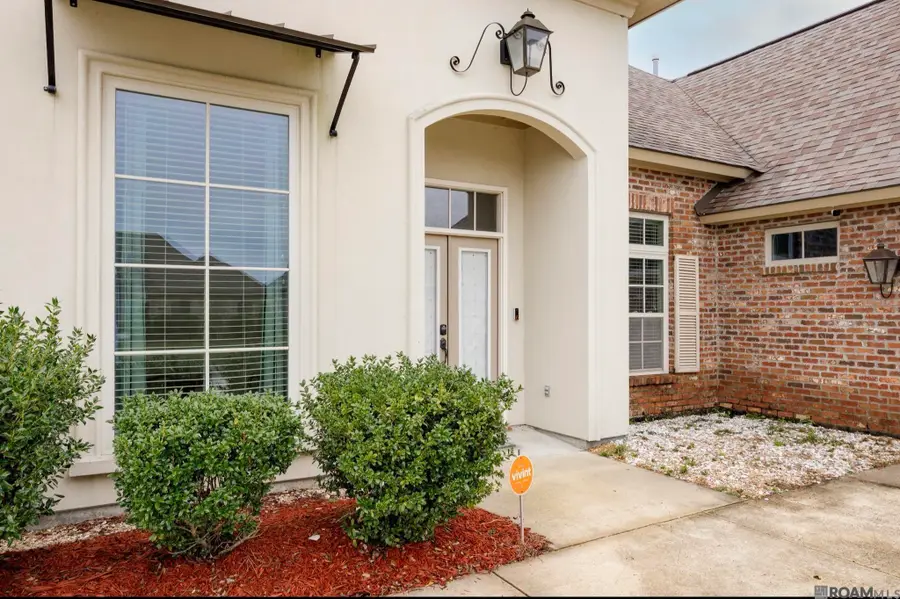 3421 Meadow Grove Dr, Zachary, LA 70791 - Image #3