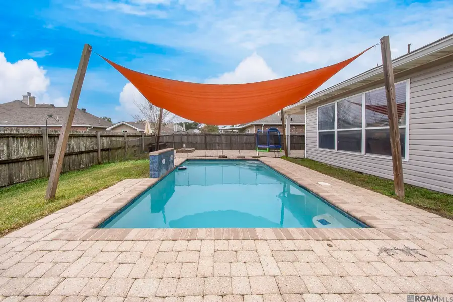 301 Mark Dr, Covington, LA 70433 - Image #3