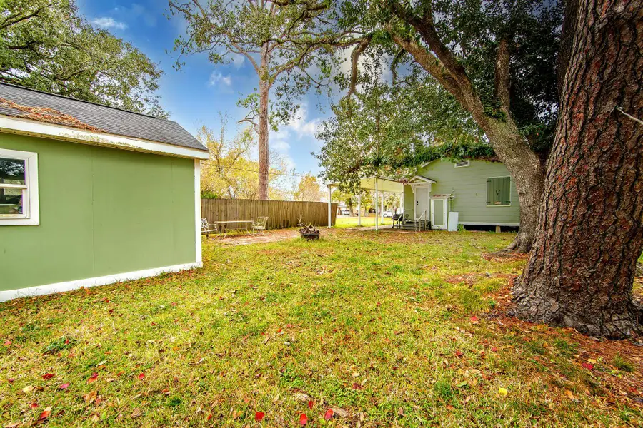 1514 Ridgefield Ave, Thibodaux, LA 70301 - #3