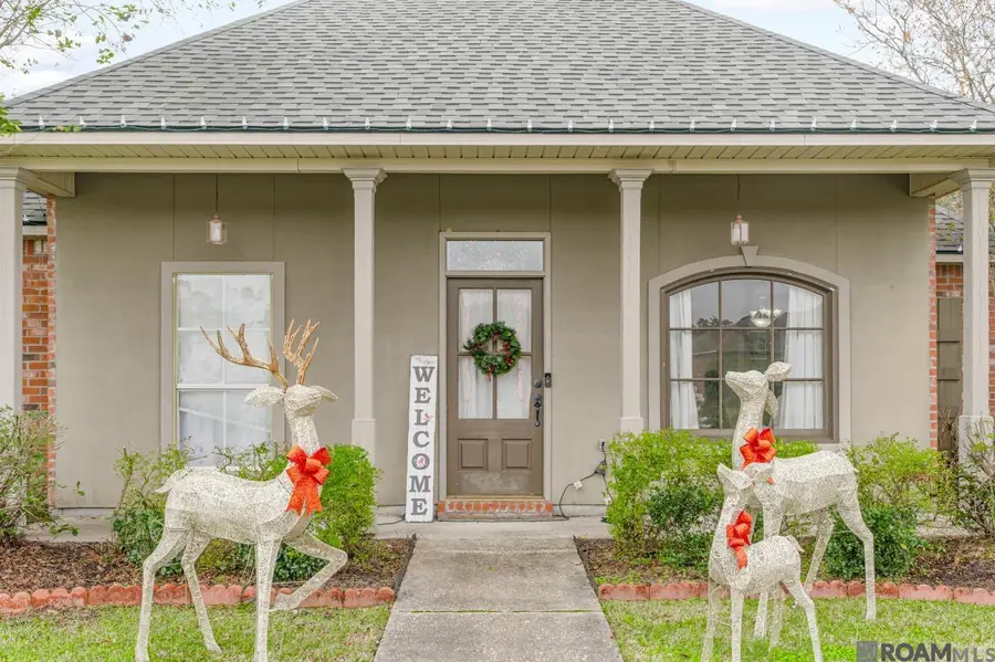 9160 Rue De Fleur, Denham Springs, LA 70706 - Image #2