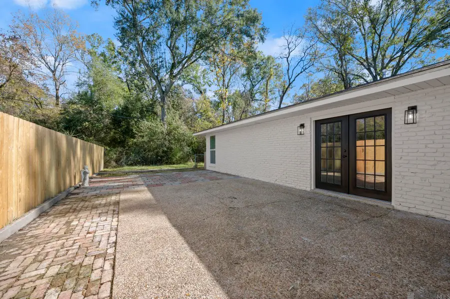 3020 Woodglynn Dr, Baton Rouge, LA 70814 - Image #2