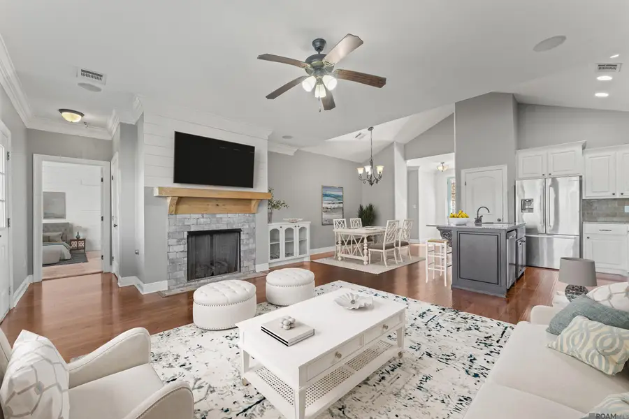 7373 Estelle Dr, Denham Springs, LA 70726 - Image #2